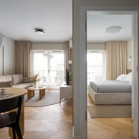 Czysta 4 Center With Ac -properunit ורוצלב
